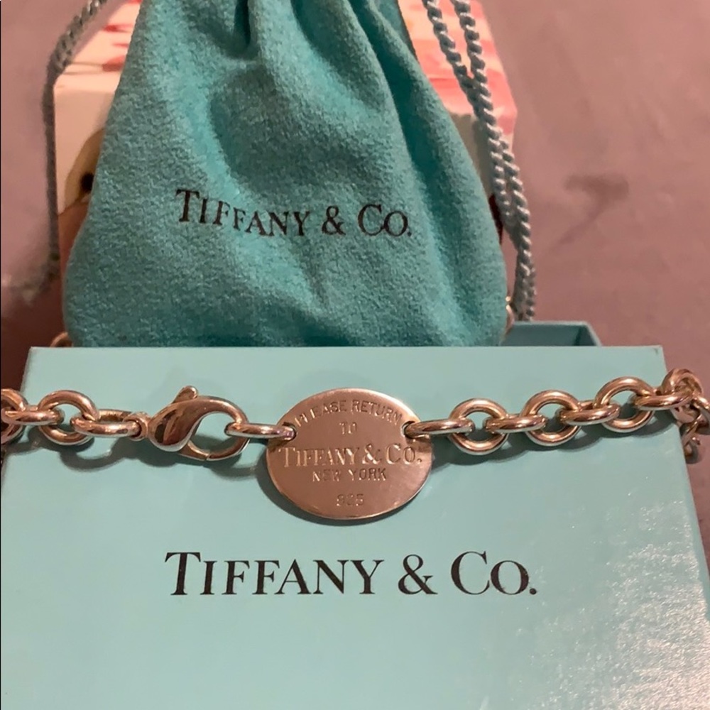 Return to Tiffany & Co 925 Oval Necklace